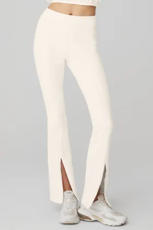 Airbrush High-Waist 7/8 Flutter Legging - Ivory