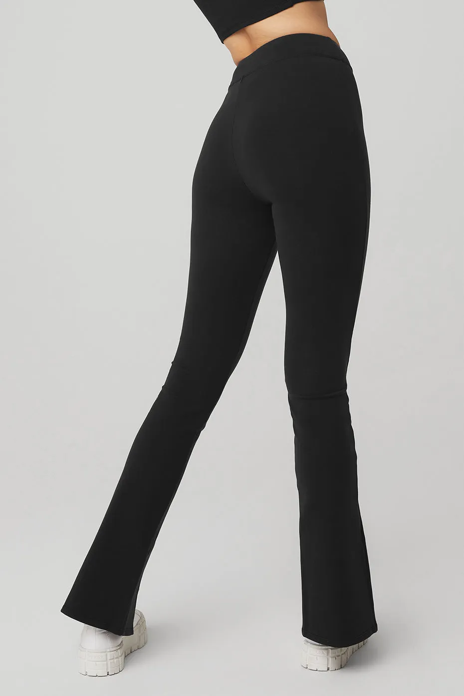 Airbrush High-Waist Flutter Legging - Black