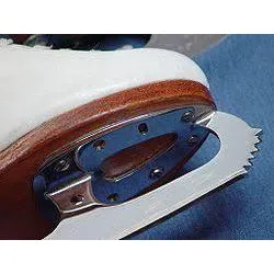 Blades Installation on Figure Skates with sharpening