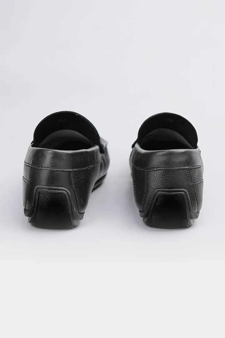 Classic Loafer Shoes - Black