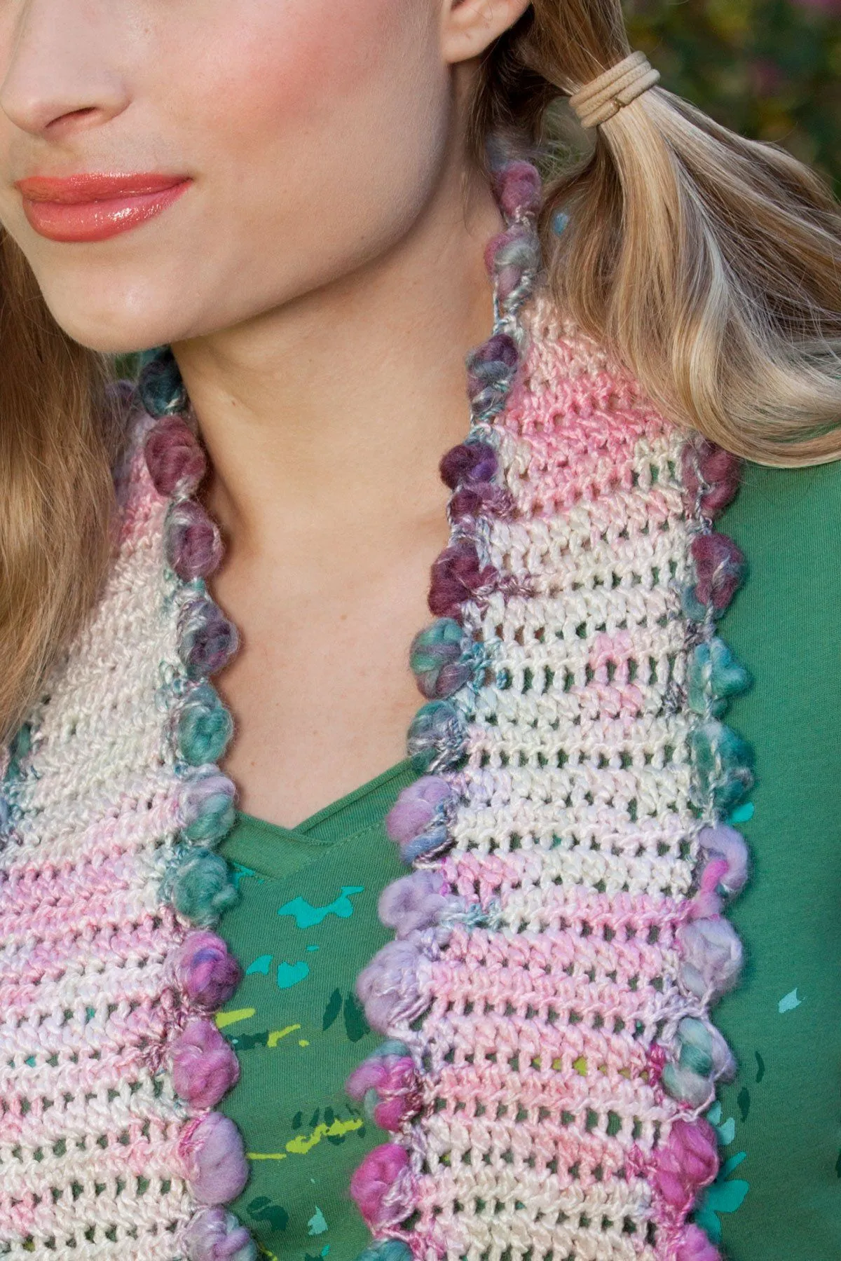 Climbing Rose Cowl