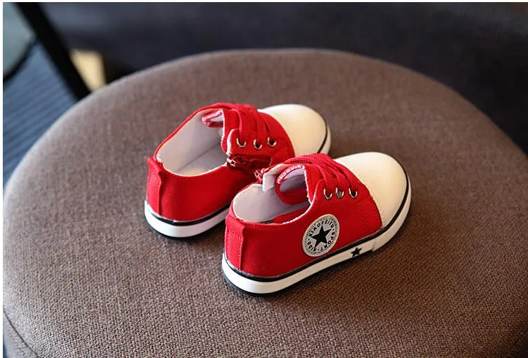 Comfortable Breathable Children's Canvas Sneakers