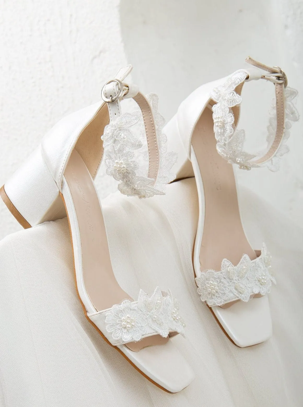 Dana Flower Vegan Leather Wedding Shoes | Ivory