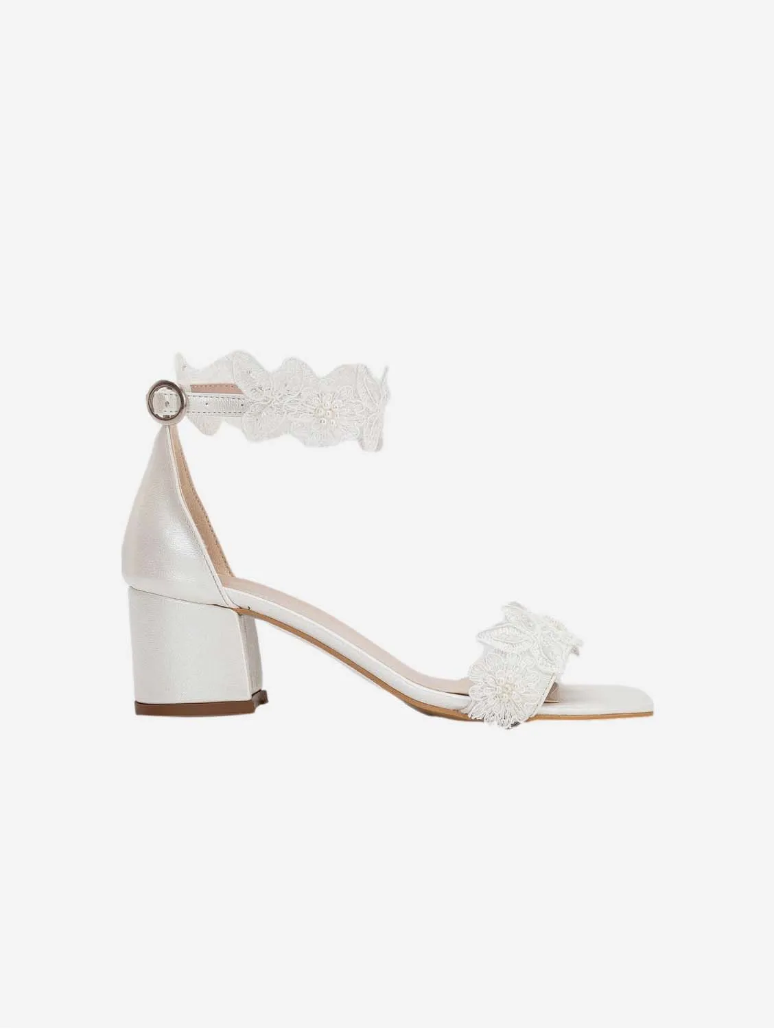 Dana Flower Vegan Leather Wedding Shoes | Ivory