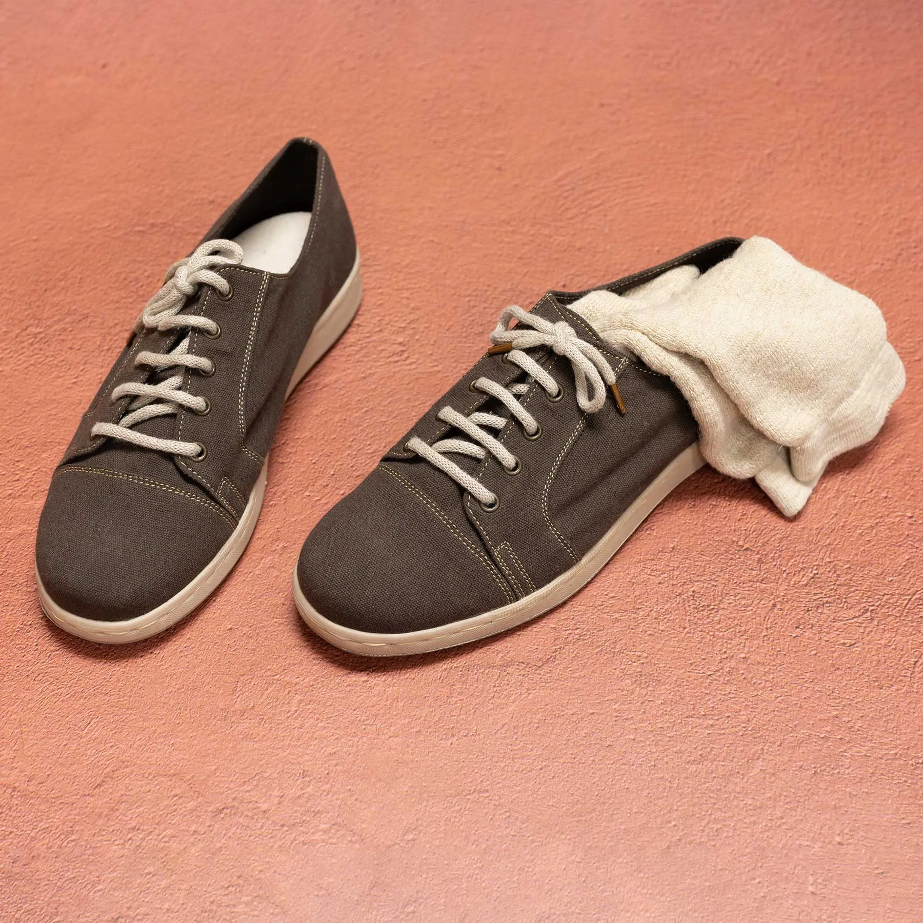 DUSSELDORF Organic Cotton Sneakers Unisex (Unisex Women's & Men's Sizes)