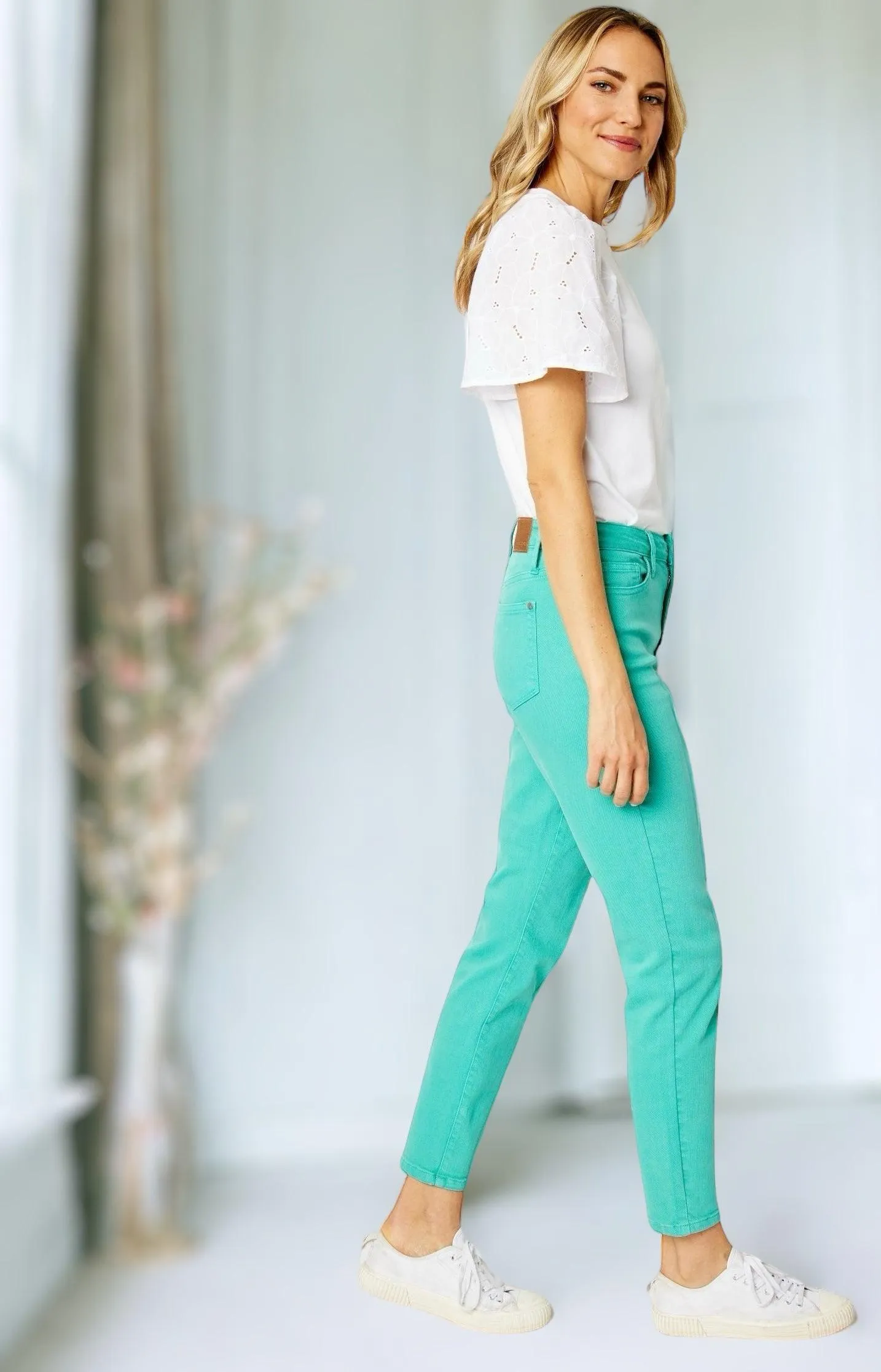 Judy Blue High Rise Slim Fit Jeans