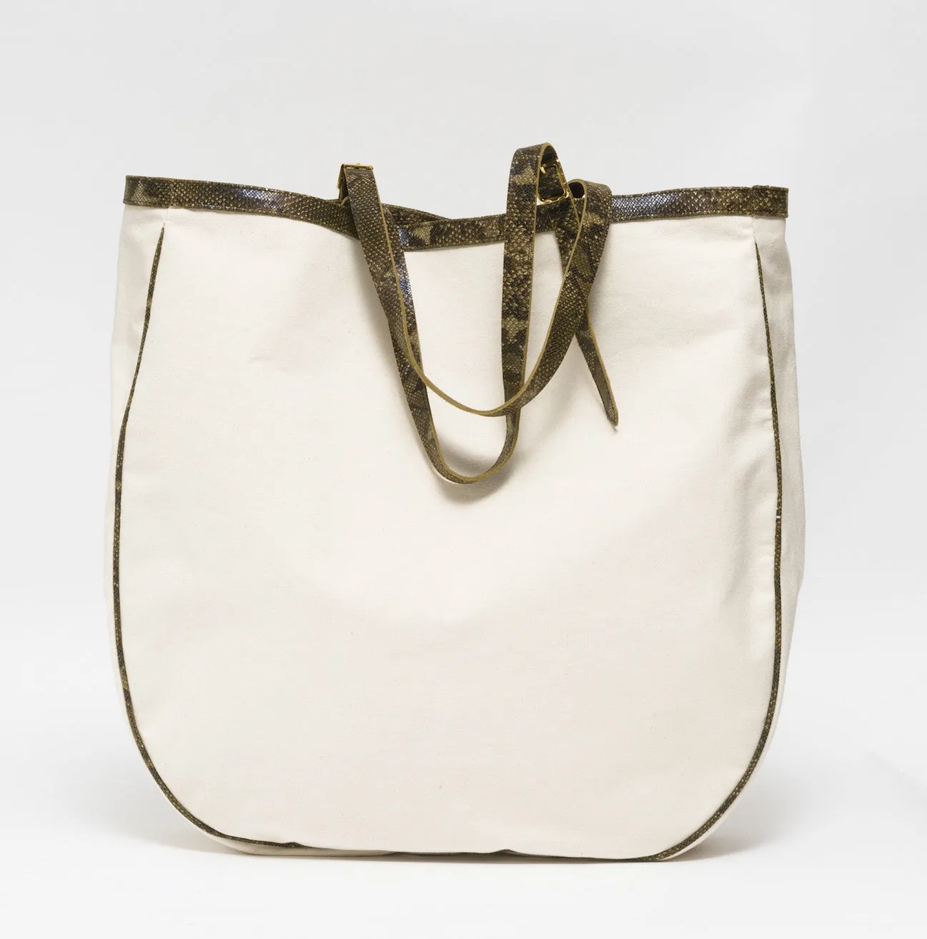 Large canvas and natural leather bag