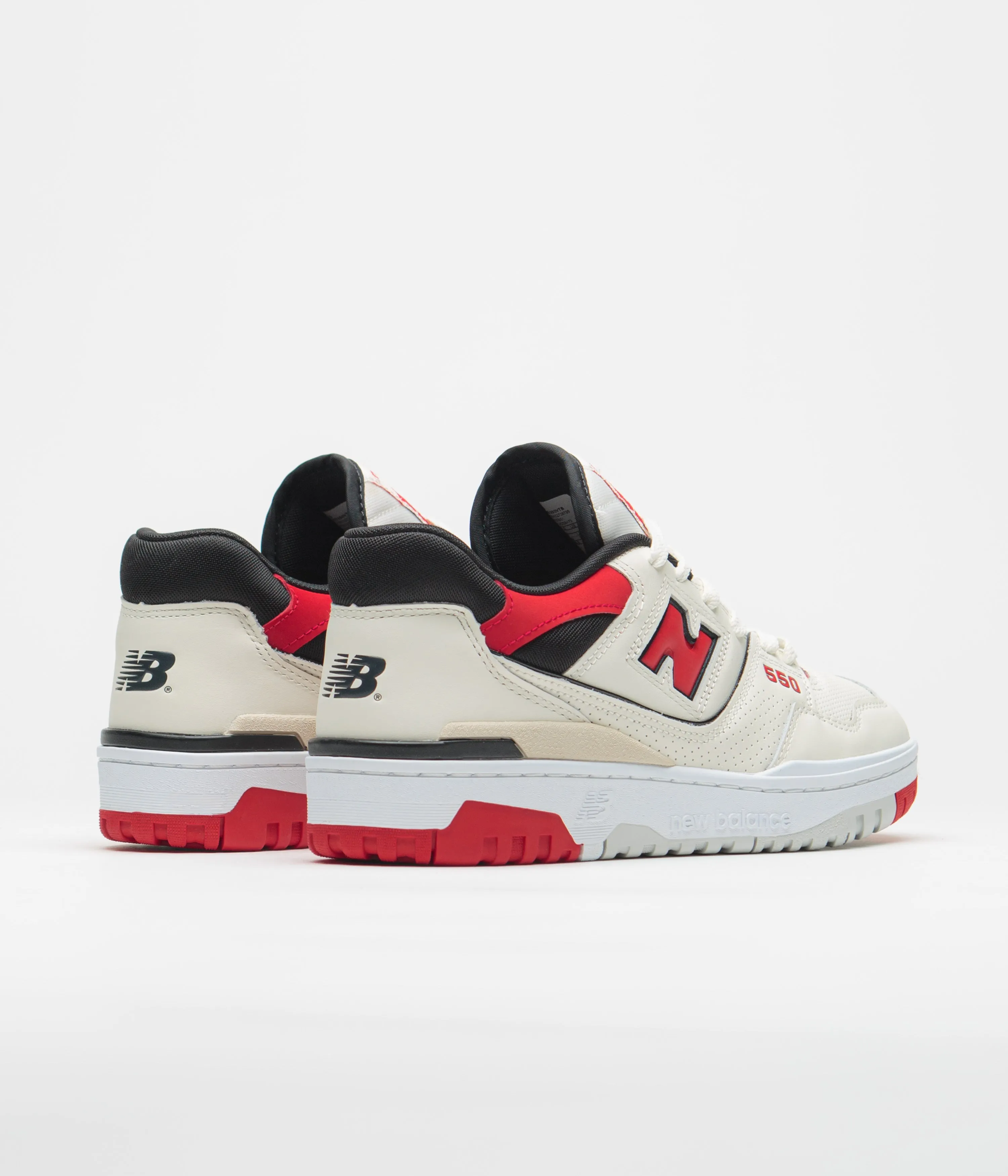 New Balance 550 Shoes - Sea Salt / Red