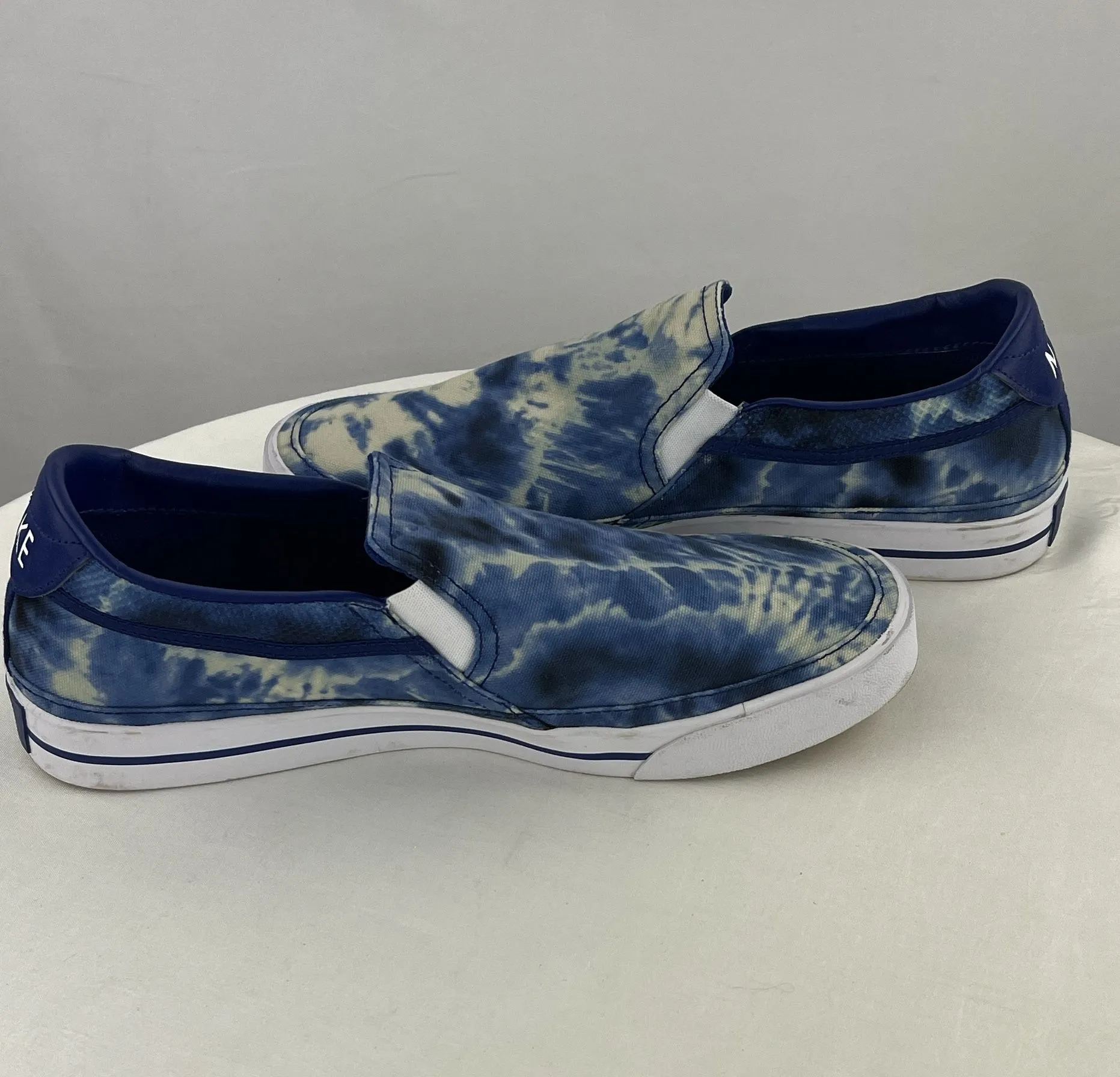 NIKE Men's Court Legacy Print Slip On Comfort Canvas Blue Tie Dye Shoes Size 9.5