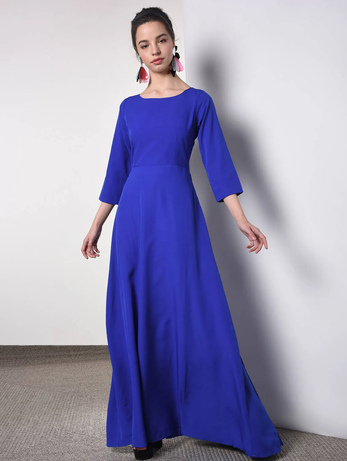 Round neck electric blue maxi dress