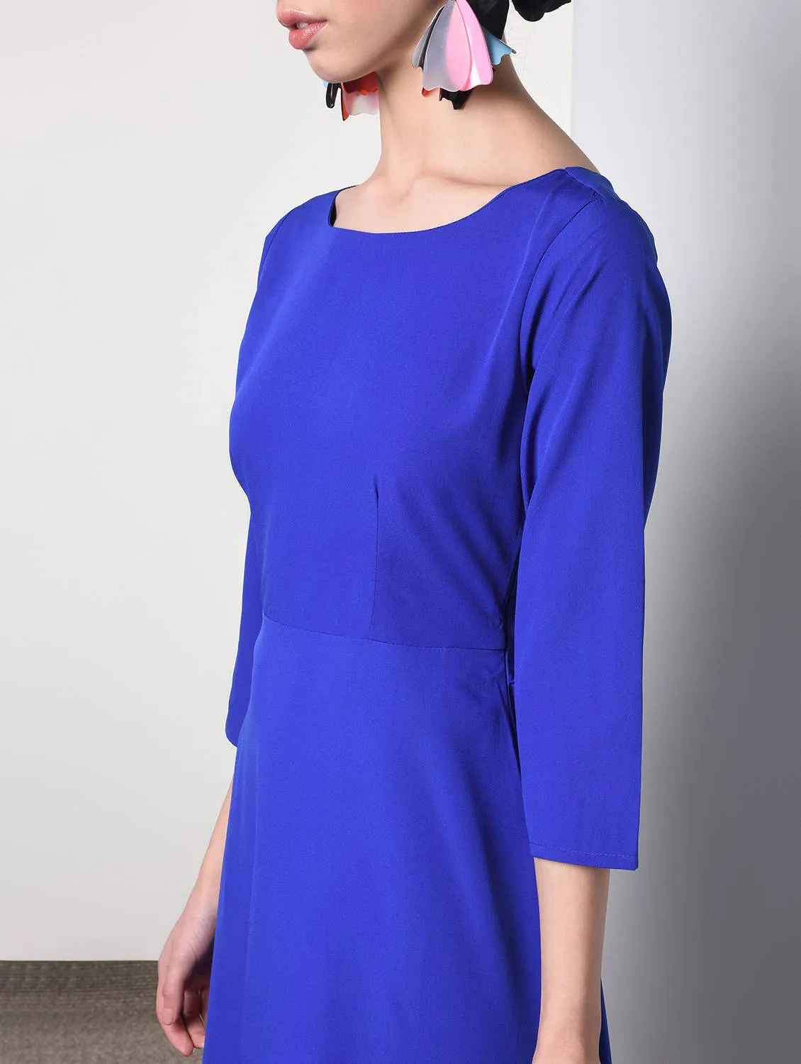 Round neck electric blue maxi dress