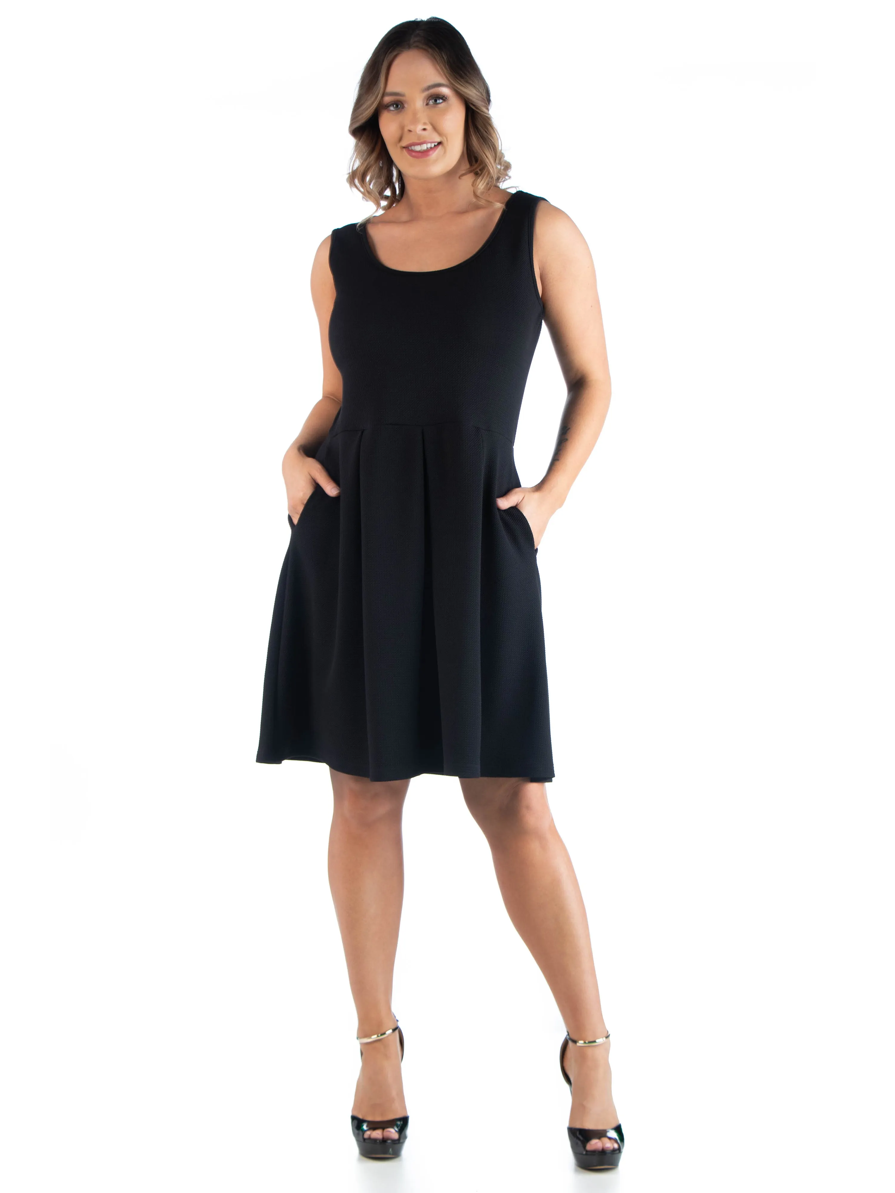 Sleeveless Plus Size Dress with Pockets