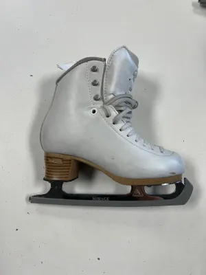 Used Jackson Elle 2131 Size 2 Figure Skates