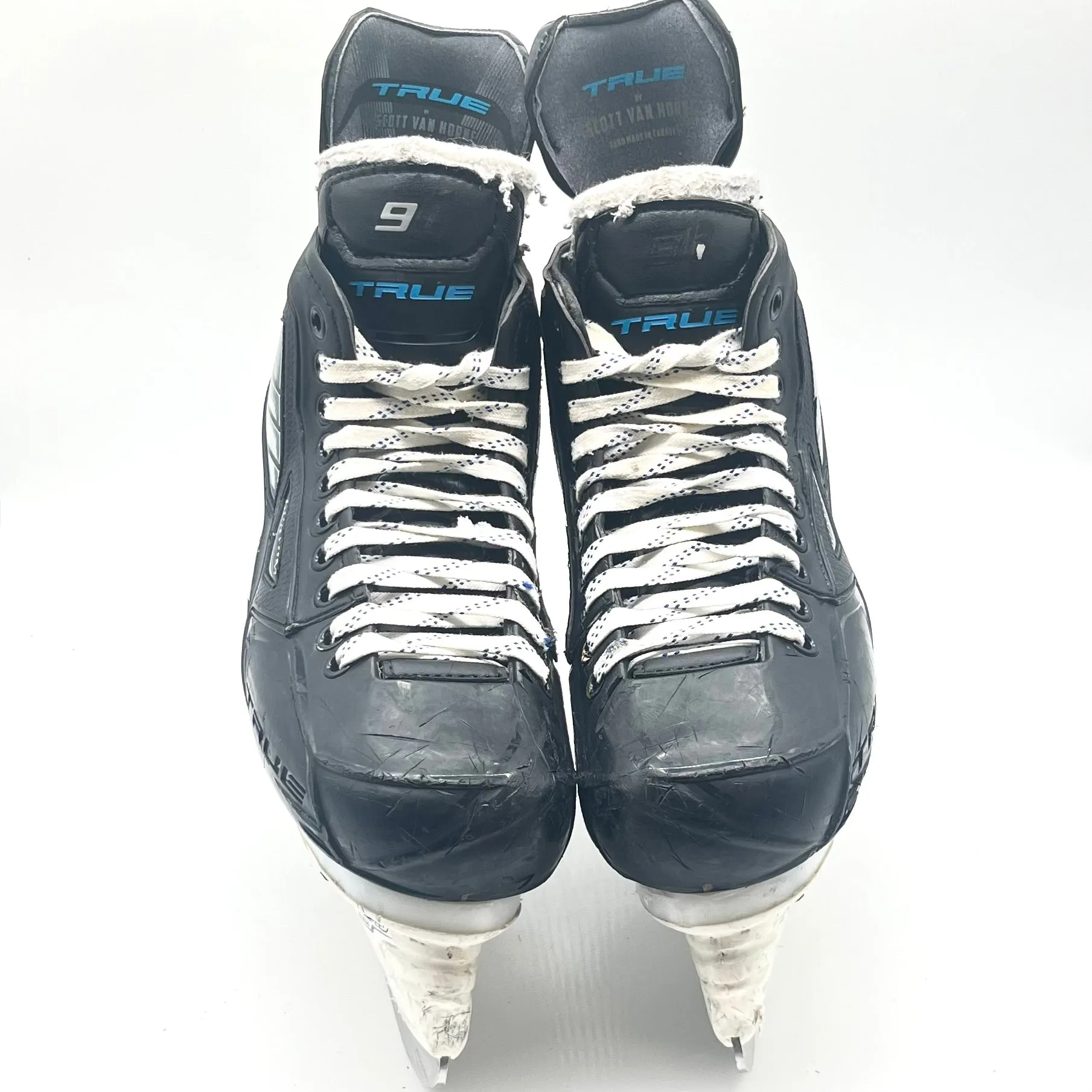 Used True Pro Custom Pro Stock Skate - Size 9