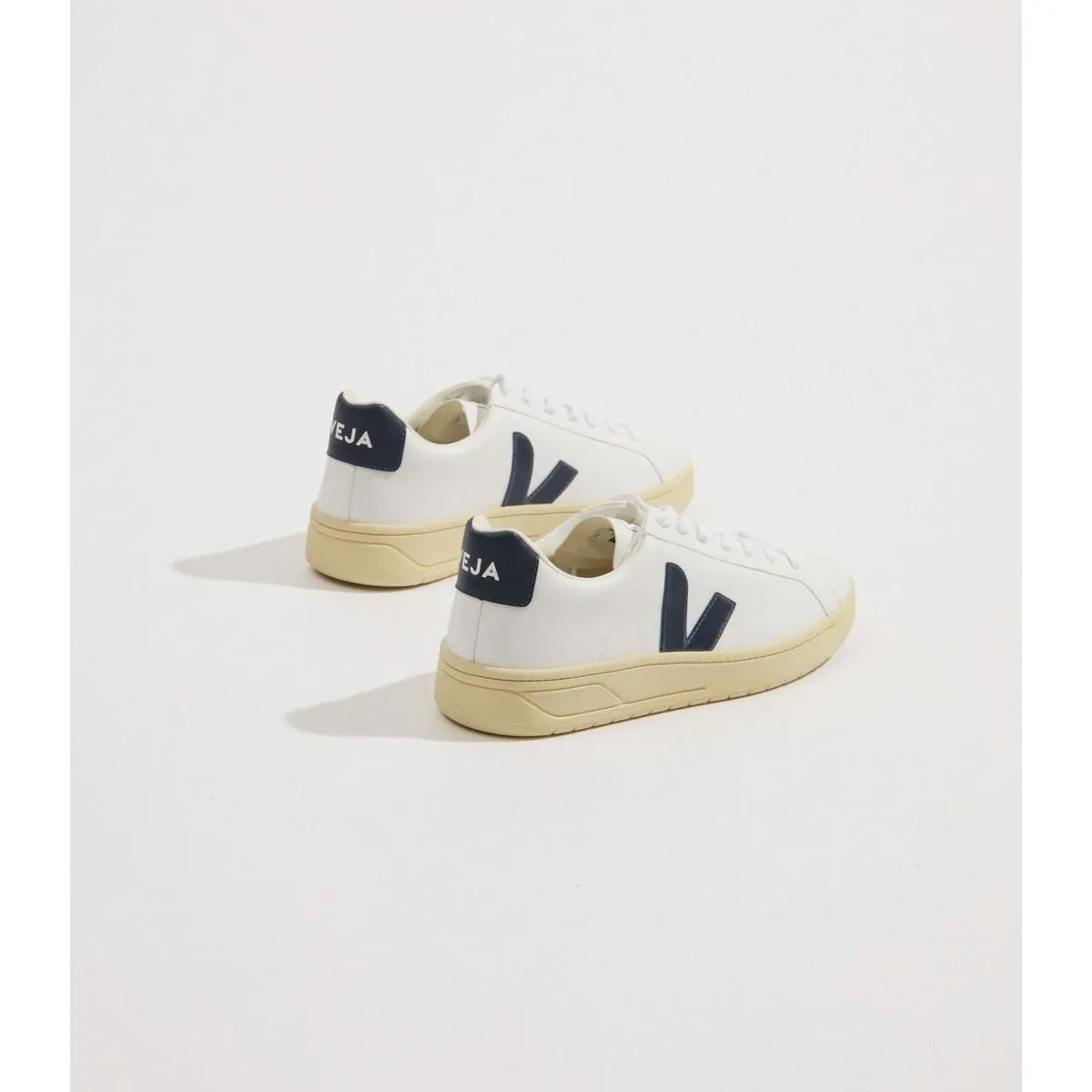 Veja Women's Urca CWL in White Nautico Butter